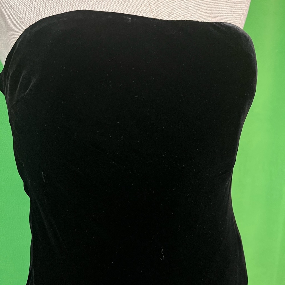 Brand new Ralph Lauren Black Strapless Velvet Dress
